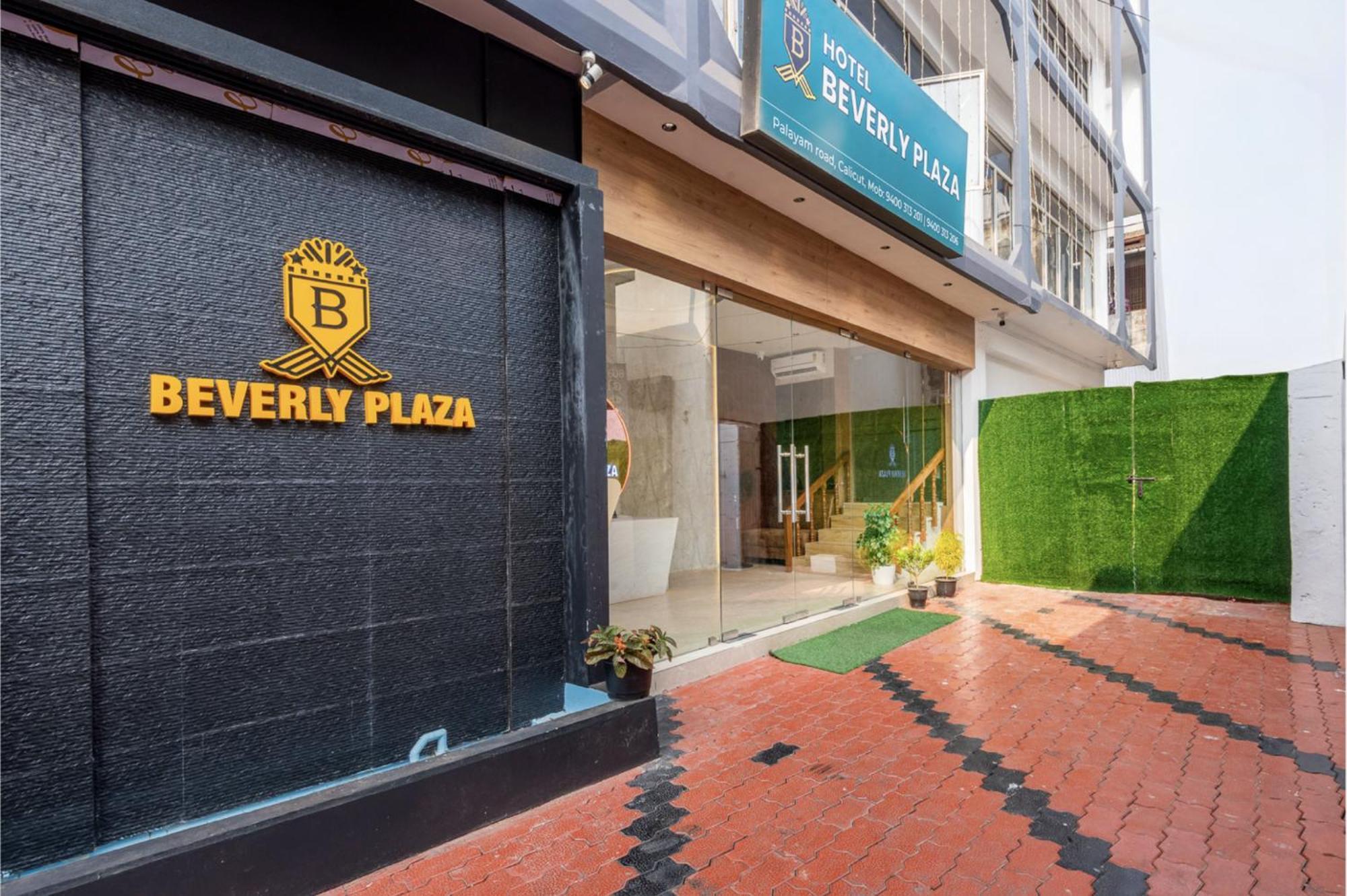 Hotel Beverly Plaza Kozhikode Esterno foto