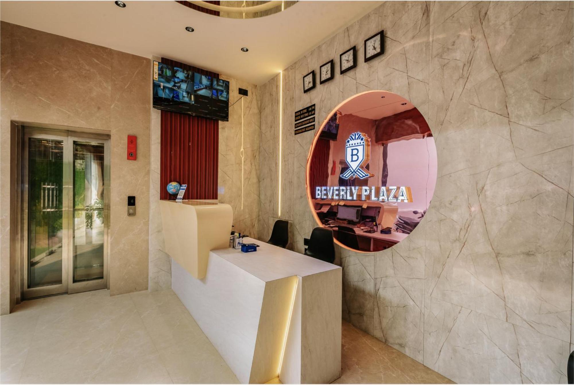 Hotel Beverly Plaza Kozhikode Esterno foto